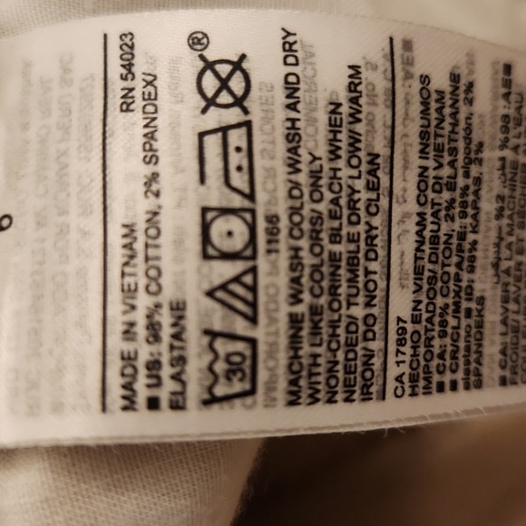 Old Navy Women's Tan High Rise Everyday Short Size 6 - Picture 10 of 10